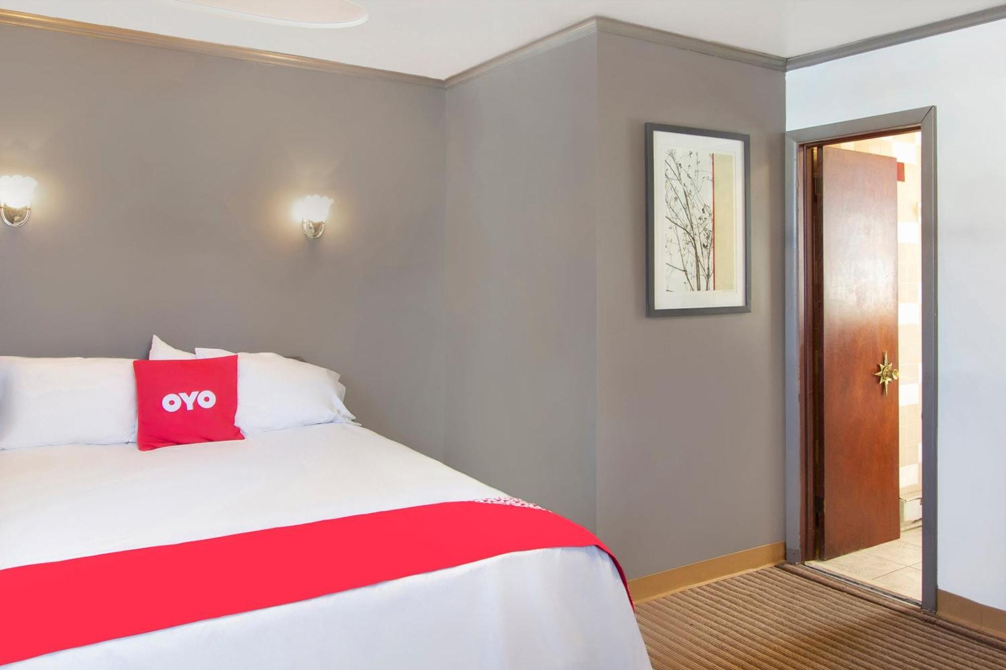 Oyo Hotel Wilkes-Barre East ภายนอก รูปภาพ